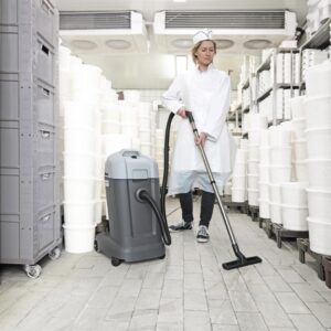 Nilfisk VL500 35 EDF 18 L Aspirateur sans sac Sec&humide 1350 W Sans sac