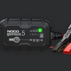 NOCO GENIUS5 Chargeur de batterie 5A pour batteries 6V/12V avec fonction d'entretien et de désulfuration